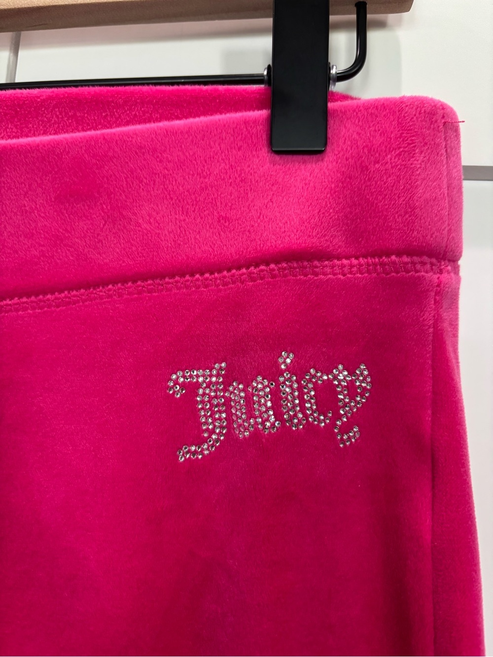 ⛱️Juicy Couture Y2K Neon Pink Velour Zip Hoodie & Pants Set - Picture 5 of 13